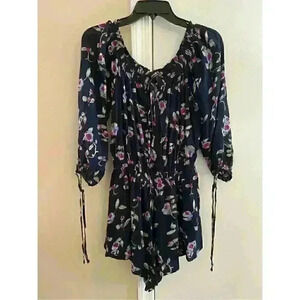 Fashion Nova Navy Floral 3/4 Sleeve Romper - Small
